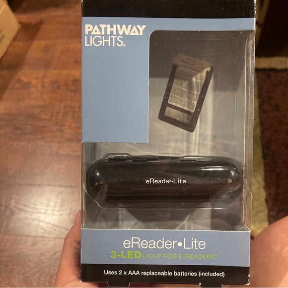 eReader Lite 3-LED LIGHT FOR E-READERS - Picture 3 of 7